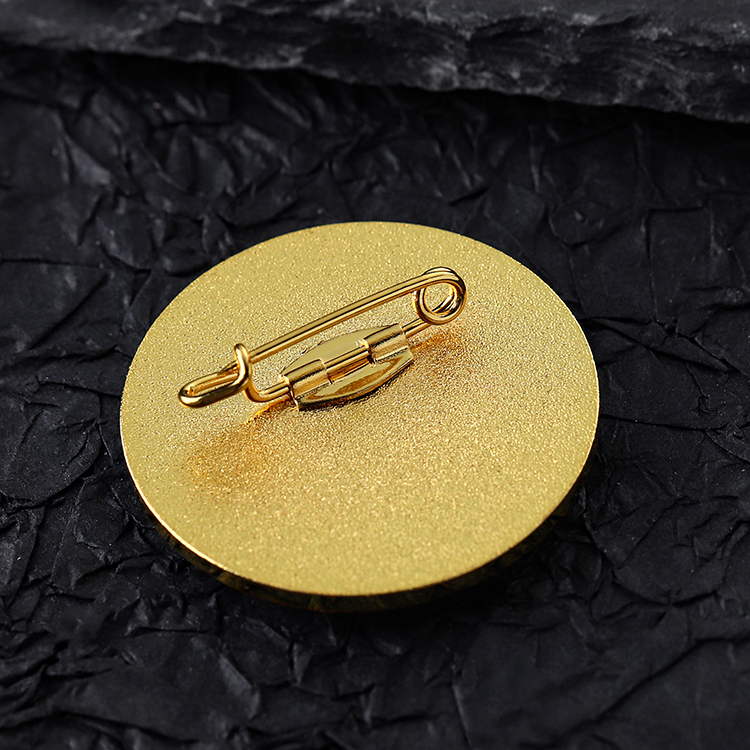 Metal Custom Gold Round Name Pin