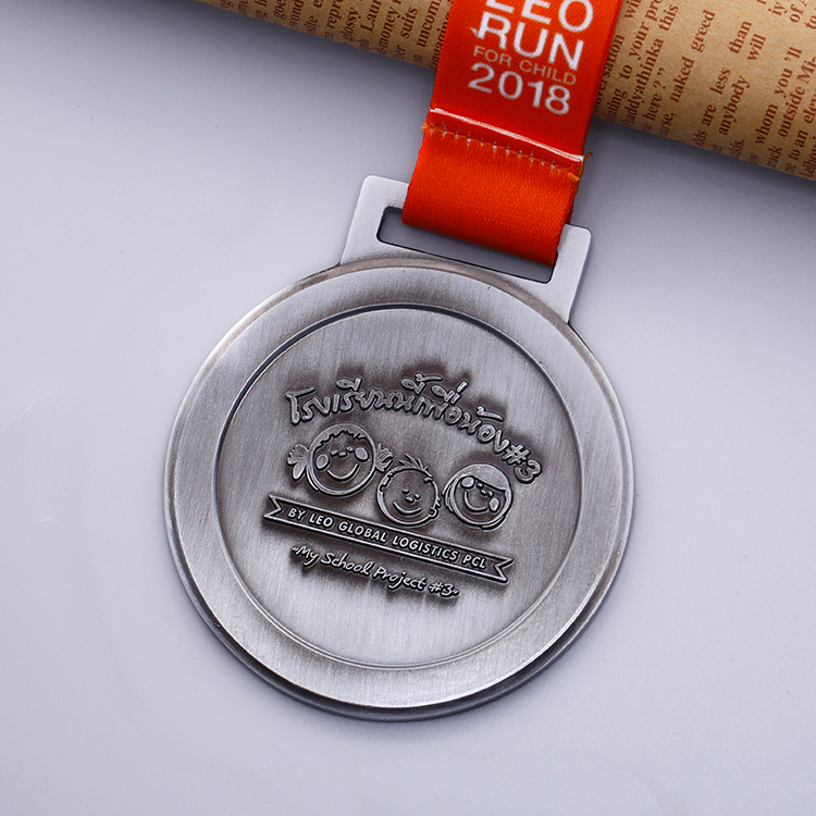 Unique Most Beautiful Silver LEO Running Medal for Children