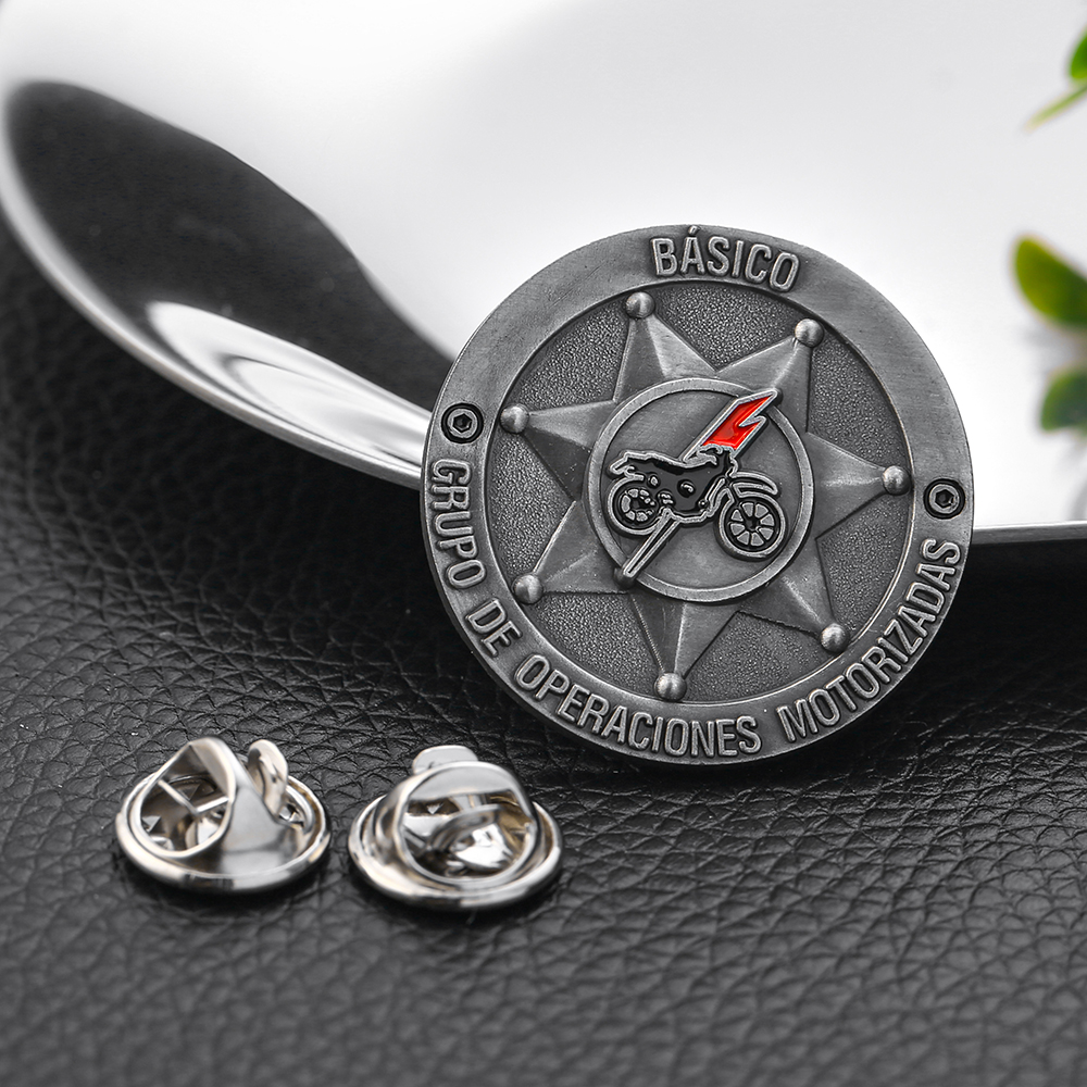 Metal Custom Soft Enamel Motor Pin Badge