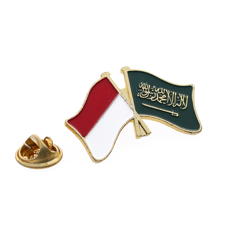 Saudi Arabia Metal Gold Flag Die Struck Badges